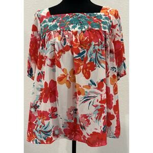 Savanna Jane Floral Top with Embroidery Ties In Back Size Large